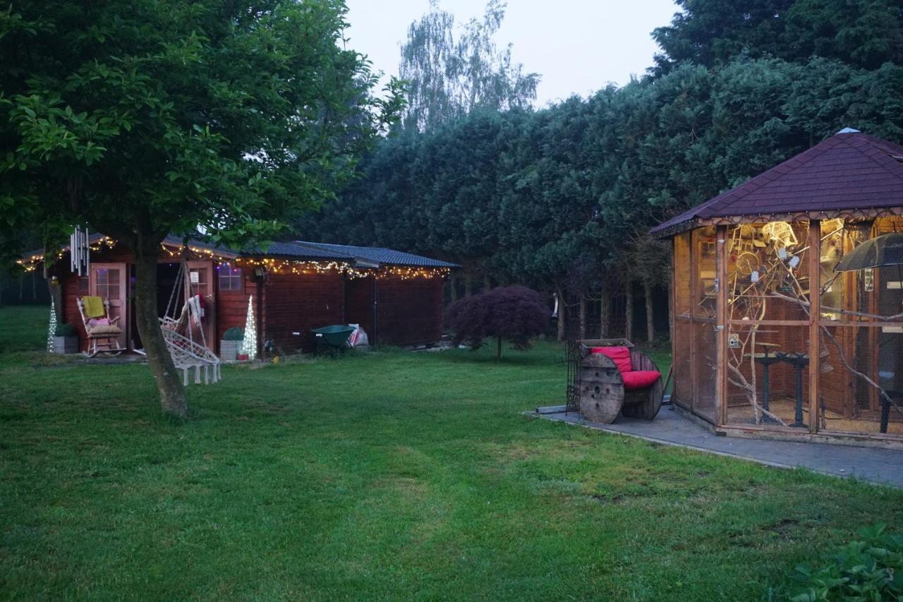Le Chateau De Frankie Spas-Saunas Grand-Reng Exterior foto